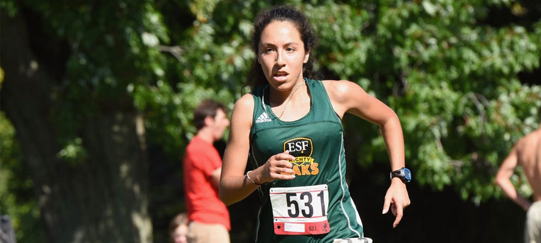 Abby Perez Leads Cross Country Team to 4th Place Finish at Wesleyan