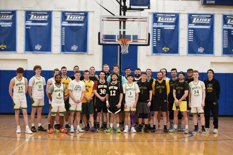 Thumbnail photo for the Men's Basketball Alumni Game 2023 gallery