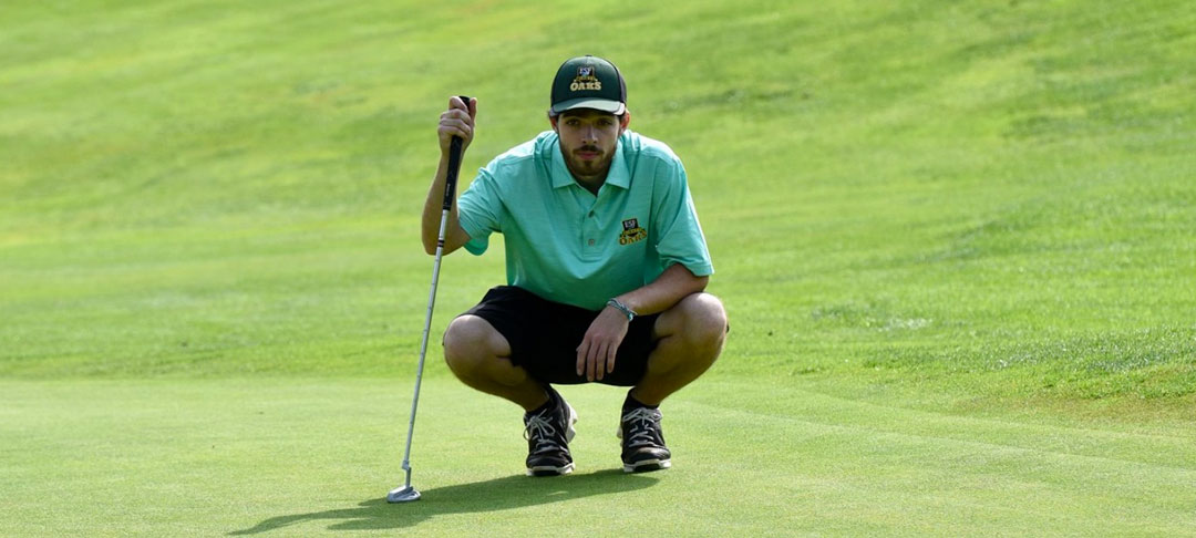 Golf Team Competes at Utica College Invitational
