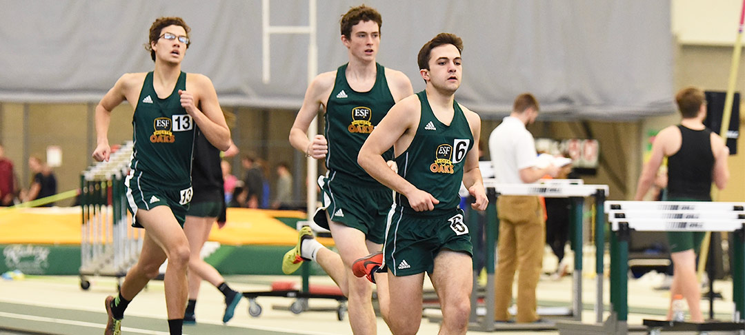 Mighty Oaks Track Team Races at Brockport